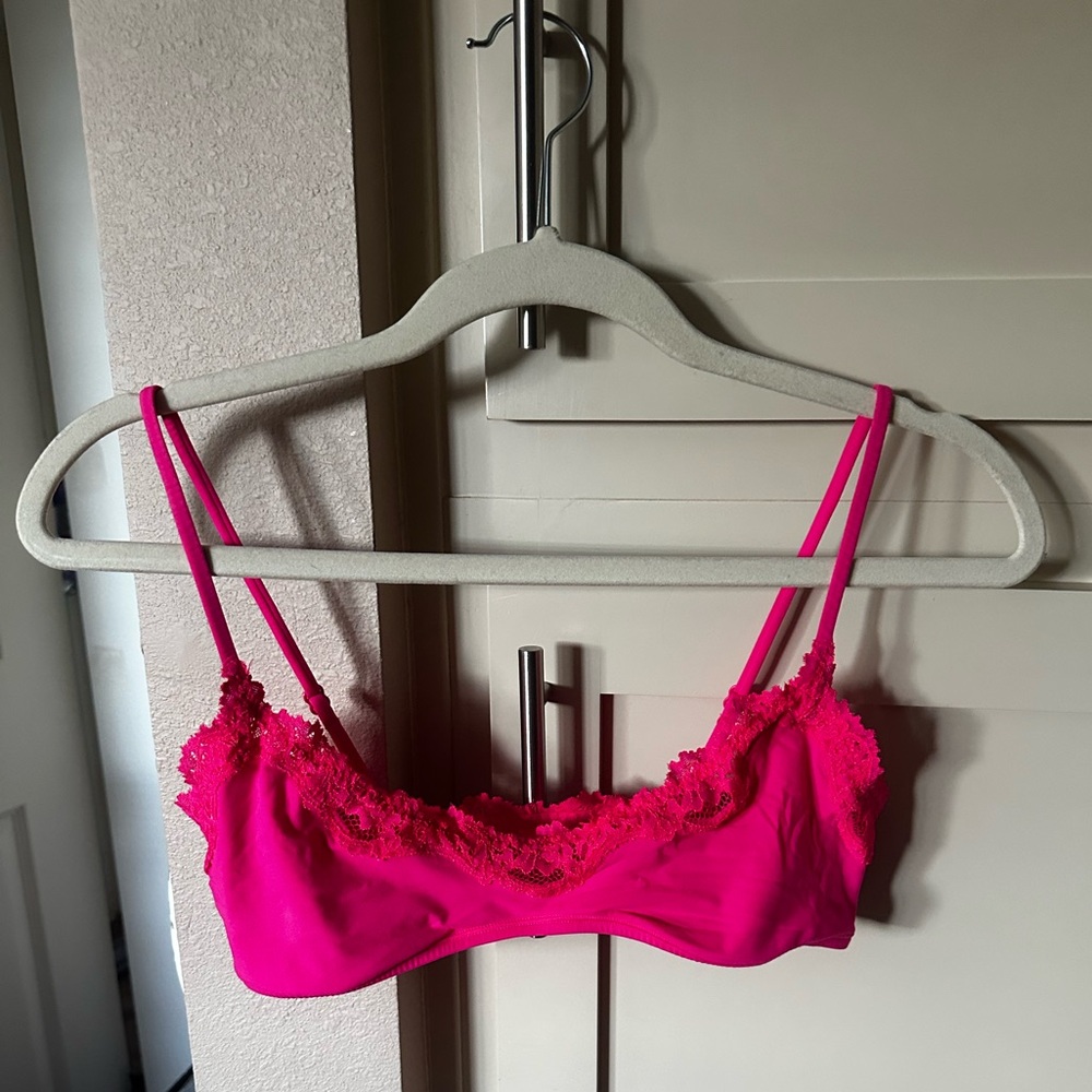 SKIMS Set of 2 - Lace Trim Bralette